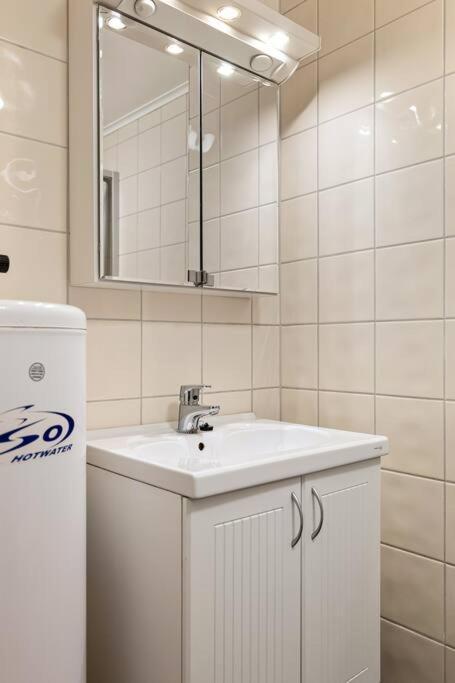 Fresh Studio Apartment, A Short Walk From Bryggen برغن المظهر الخارجي الصورة